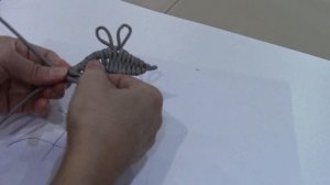Мышка из бумажных трубочек