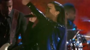 Eminem & Rihanna The Monster - Live
