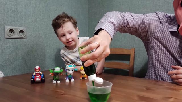 ЩЕНЯЧИЙ ПАТРУЛЬ новые серии! Ярик и папа Свин делают волшебных червей для рыбалки! РАЗВИВАЮЩИЕ ИГРЫ смотреть онлайн