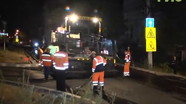 В Самаре на улице Алексея Толстого началась укладка верхнего слоя дорожного покрытия