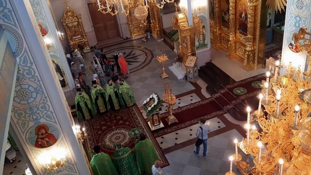Величание Пресвятой Троице