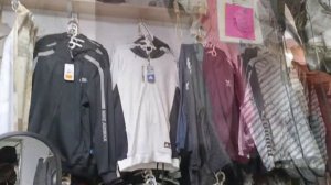 шопинг в Лазаревское Меховые шапки, перчатки НА БЕРЕГУ МОРЯ: магазин одежды в Лазаревском.