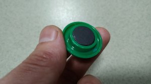 Куда можно применить самый обычный магнит?