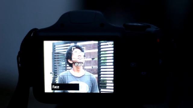 Canon Powershot SX540 HS Auto Zoom and Auto Centering смотреть онлайн