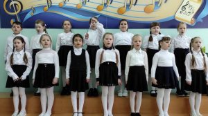 Младший хор сл. И. Вахрушевой, муз. С. Соснина «Солнечная капель»