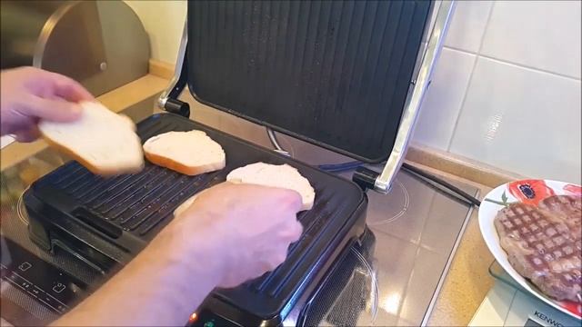 Электрогриль SMILE KG 944 смотреть онлайн