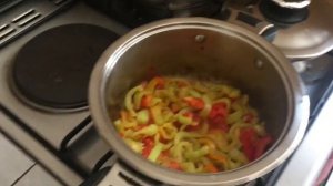 Спагетти с говяжьей тушёнкой