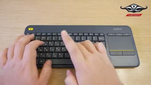 Logitech K400