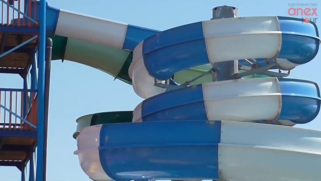 Видео-обзор отеля Hawaii Riviera Resort & Aqua Park 5* смотреть онлайн