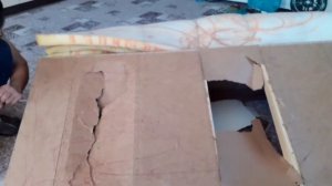 ? у нас сломался, провалился диван ? ремонт дивана. С пола и окон дует... Переживание.