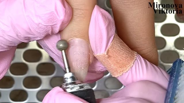 Нежный дизайн ногтей/ Аппаратный маникюр / Сердечки на ногтях