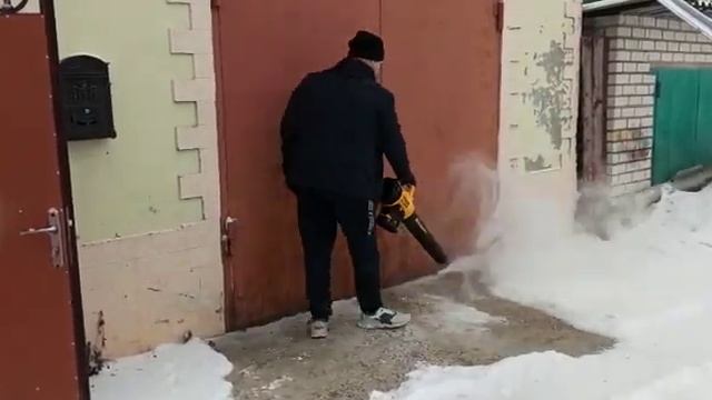 Dewalt DCM562 смотреть онлайн