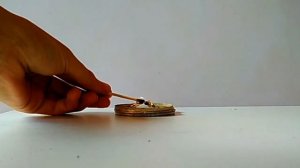 Химическая реакция САХАРА и КАЛИЕВОЙ СЕЛИТРЫ. Ракетное карамельное топливо.Простые опыты дома.