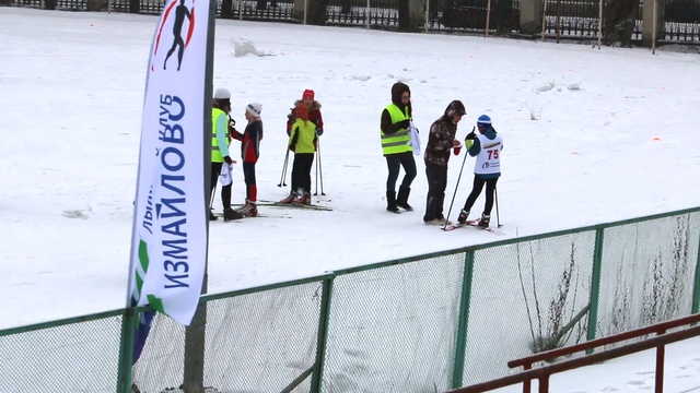 Лыжное будущее Москвы 2016 забег девочки 9 лет