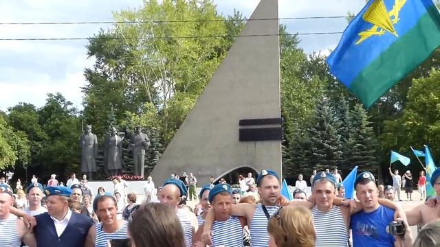 Расплескалась синева... или мурашки по коже)).mp4 смотреть онлайн