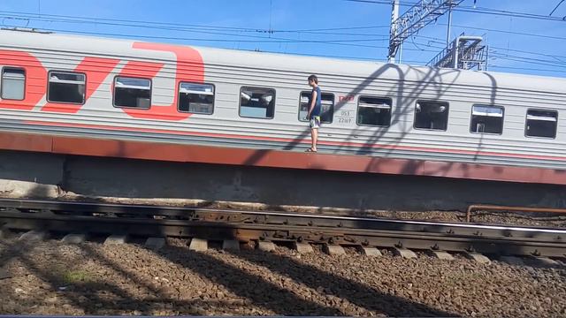 Дневное движение поездов на Московском вокзале (11 августа 2017) смотреть онлайн