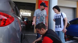 Проверка состояния шин. Почему это важно? Что обнаружил шиномонтажник за 10 минут осмотра.