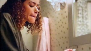 How to Masturbate with toothbrush by SMS - Ginny and Georgia