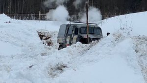 Соревнования «Лебедушкено озеро» гонки на внедорожниках и грузовиках.