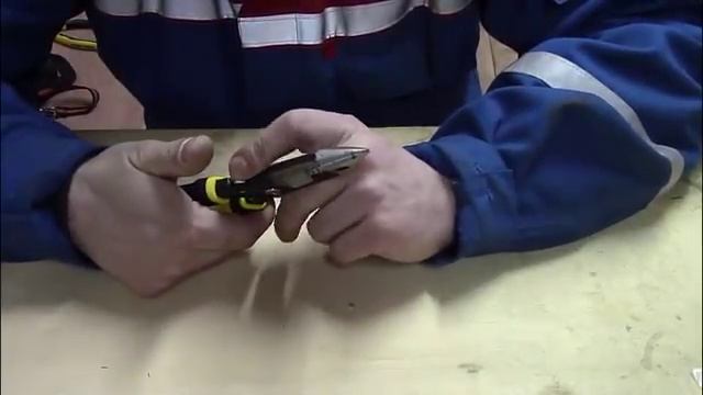 Многофункциональные клещи электрика Southwire 5в1 смотреть онлайн