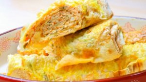 Бюджетное и очень вкусное блюдо из лаваша. Рулет с мясной начинкой