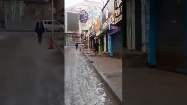 Андрей Ломоносов, г Суйфэньхэ, нет туристов... смотреть онлайн