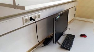 Кровать (Икеа) Tromso. Со столом.