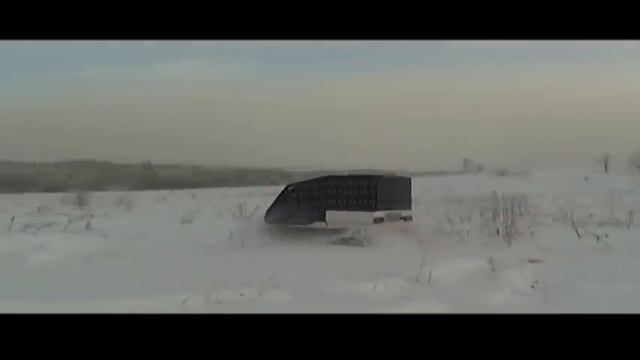 Гусеничный самодельный вездеход.