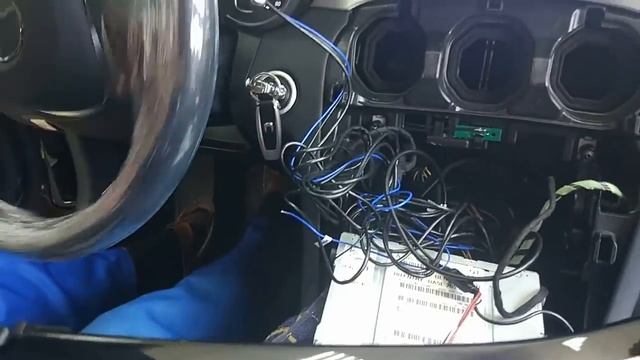 Установка камеры заднего вида Mercedes W205. Техцентр "ZIESTA" смотреть онлайн