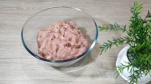 Вкусные котлеты в беконе с сырной начинкой