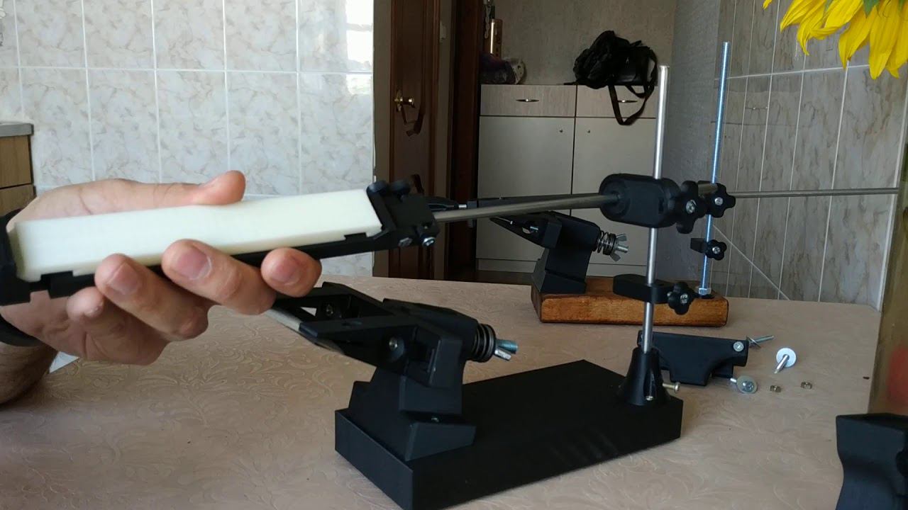 Точилка MyRavei, с поворотным механизмом ножа! смотреть онлайн