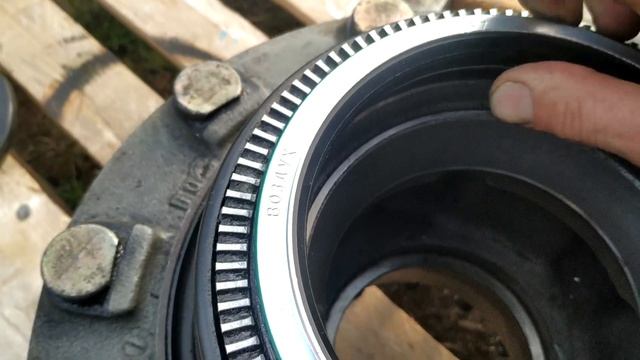 Замена сальника ступицы камаз.#Камаз ремонт. смотреть онлайн