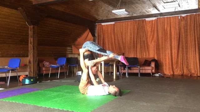 Акройога смотреть онлайн