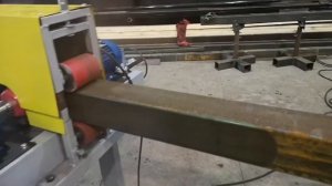 Зачистной станок для профилированных труб