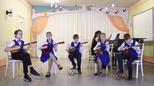 Ансамбль домристов "Калинка". В. Попонов. Наигрыш.