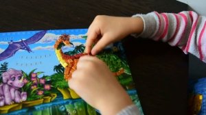 Чем занять ребёнка 3-4 лет? Развивашки для детей! Учим цифры и цвета! Блестящая мозаика!