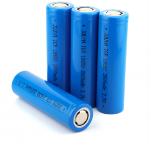 Самые дешевые аккумуляторы Jouym 2000 (ICR18650)