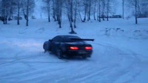 Toyota Carina ED 4WD  on ice and snow