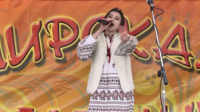 Камилла ЭSH (Танова) - Брови (кавер Ивана Купала) смотреть онлайн