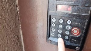 Как записать ключ на домофоне Eltis