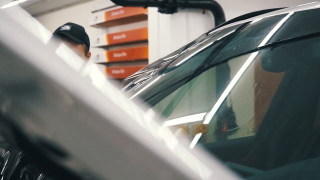 Оклейка передней части BMW X5 и тонировка передних стекол атермальной пленкой Llumar смотреть онлайн