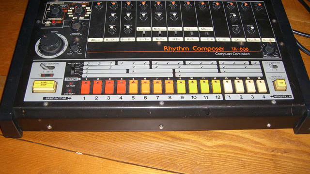TR-808 for sale on Ebay смотреть онлайн