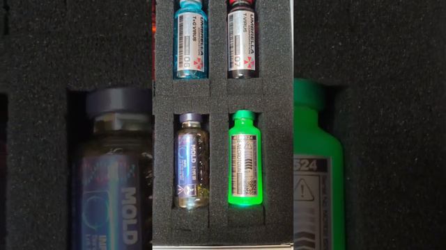 Resident Evil Case with LED lights and vials Collectible Props