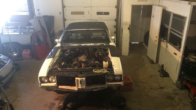 72 Oldsmobile Cutlass Engine Removal смотреть онлайн