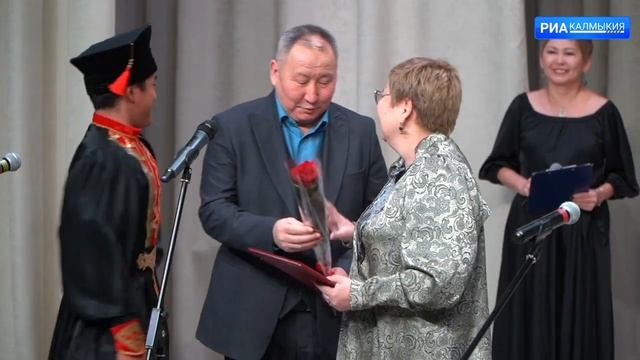 ДЕНЬ РЕСПУБЛИКИ 06 02 2023 ВЕЧЕРНИЙ ВЫПУСК смотреть онлайн