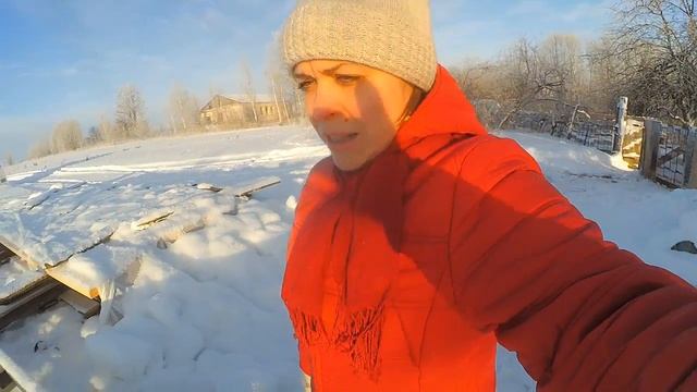 Докупили СЕНО || Мороз и солнце || Ваня строит беседку смотреть онлайн