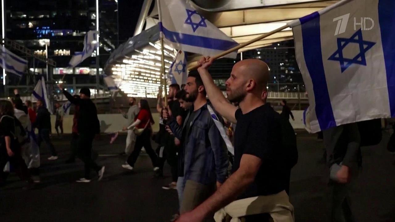 В Израиле на митинги против судебной реформы снова вышли почти полмиллиона человек