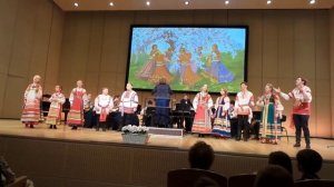 "Из-под дуба, из-под вяза" р.н.п.