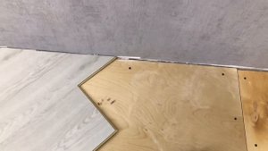 Укладка vinilam напольное покрытие по диагонали!!!!