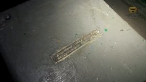 Слегка обновленный лифт в сетчатой шахте